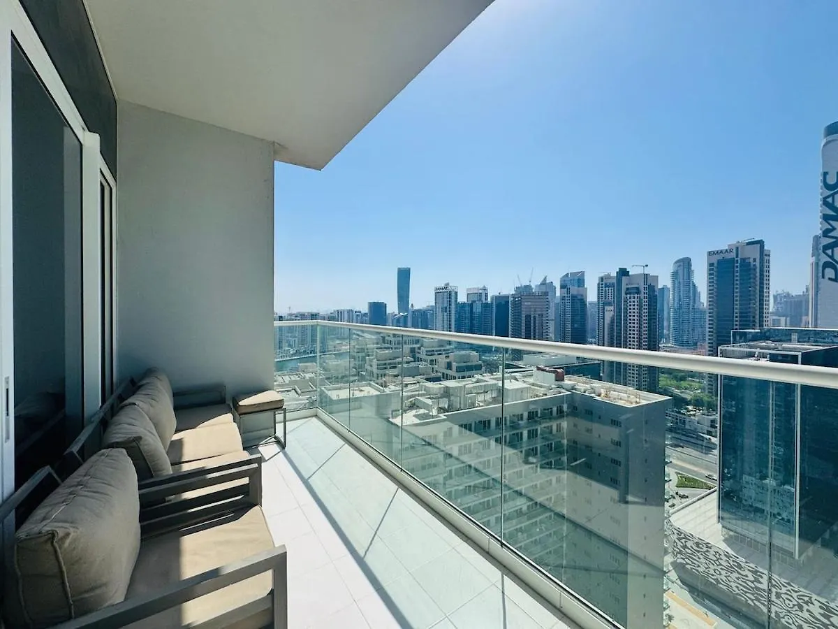 Burj Khalifa Skyline View Apartment Dubai