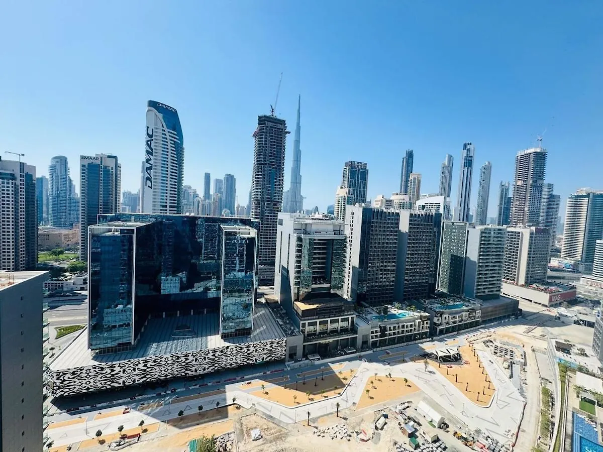 Burj Khalifa Skyline View Apartment Dubai